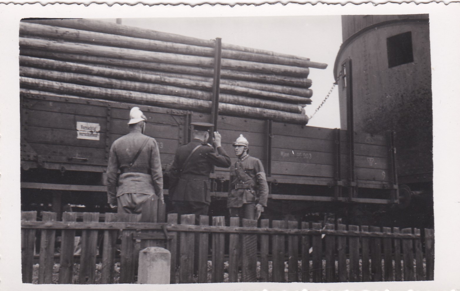 12 Velitel sboru Stanislav Kolofa 1 vpravo
